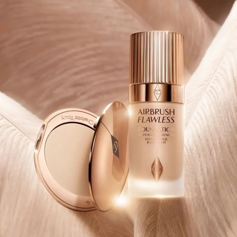 ชาร์ลอตต์ ทิลเบอรี ลิปกลอส ไฮ  - Makeup Fixing Mist บทวิจารณ์และราคา